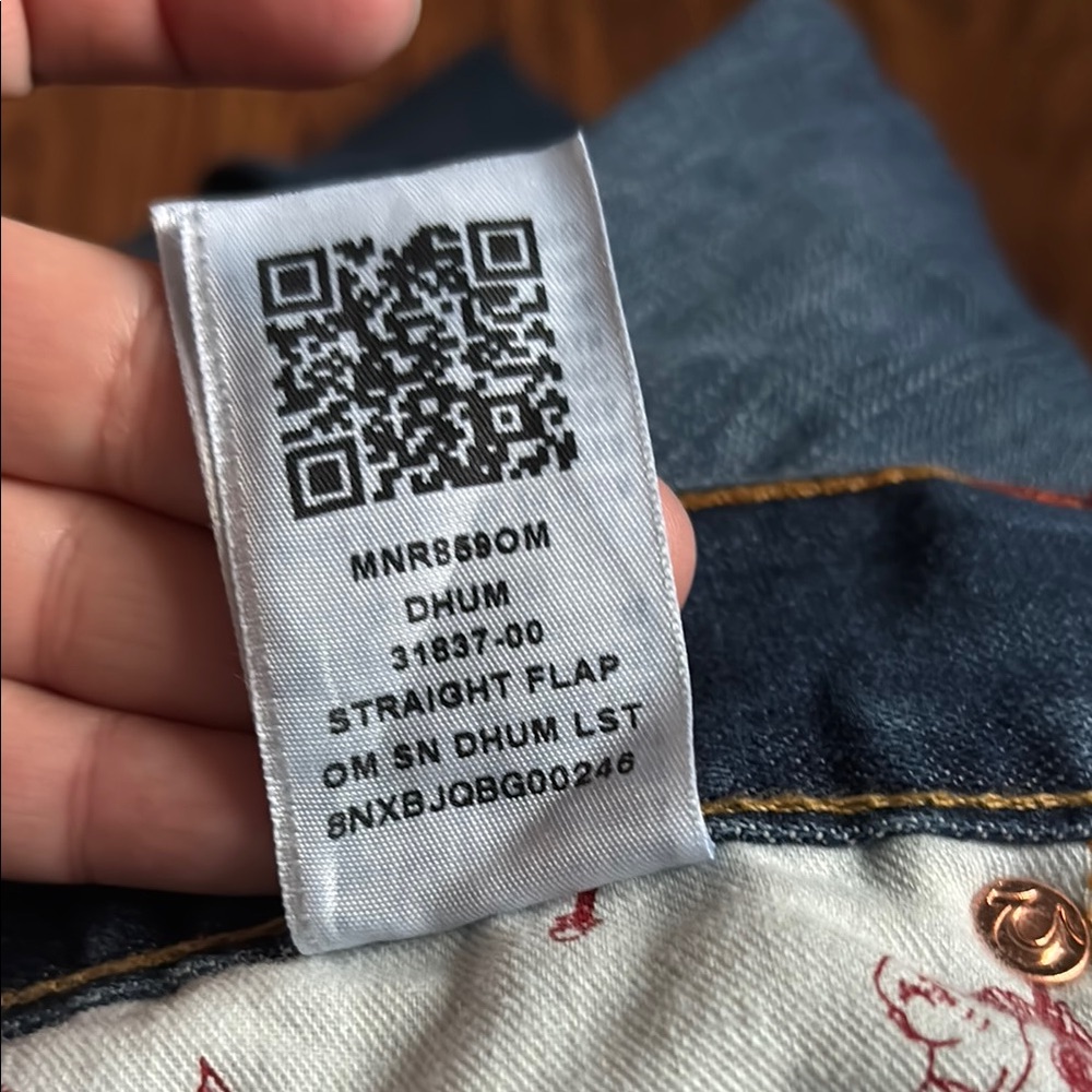 3 Pairs True Religion Straight Jeans - Picture 6 of 8